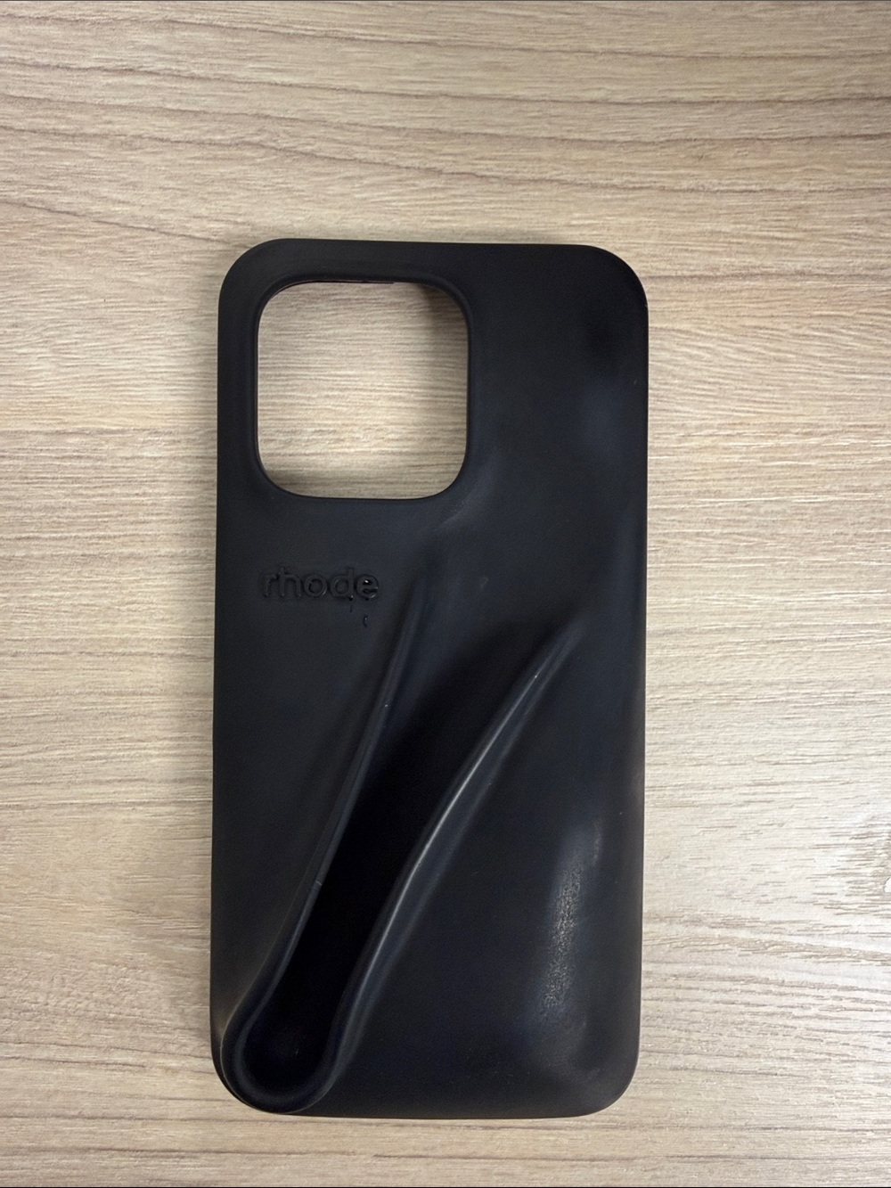 RHODE Black Silicone iPhone 16 Pro Case with Integrated Grip Scoop